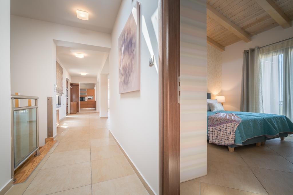 Villa Merovigli - Sea Views & Private Pool, Ideal For Large Groups, By Zantewize Tragaki Exterior foto